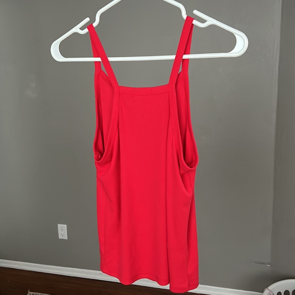 Red Tank - Picture 2 of 3